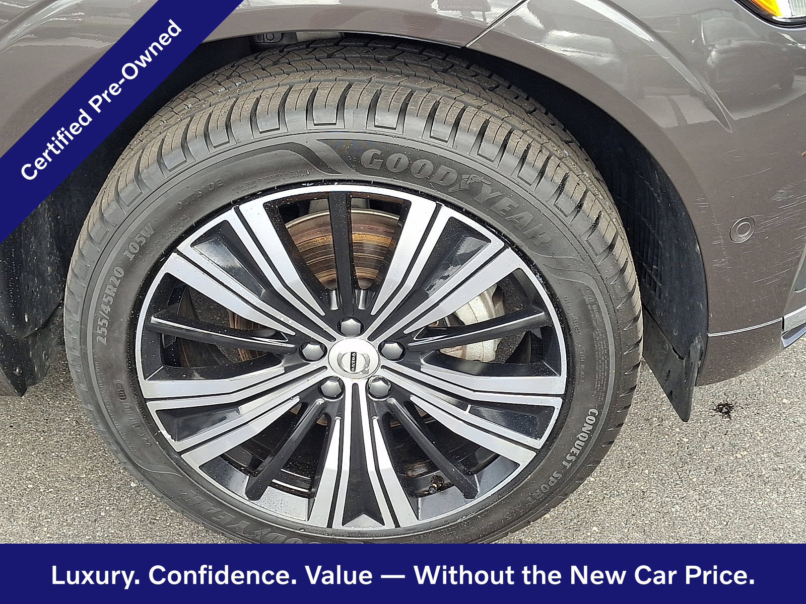 Certified 2023 Volvo XC60 B5 Ultimate w/ Climate Package AWD/4WD image 9