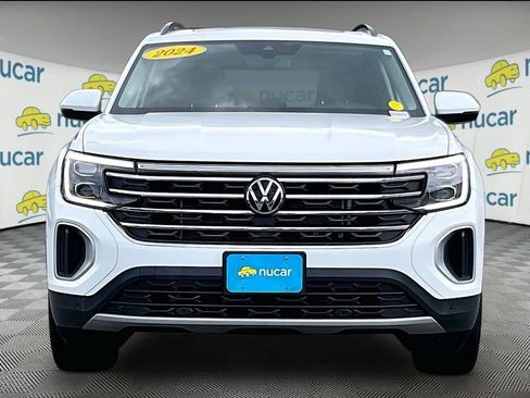 Used 2024 Volkswagen Atlas SE w/ Panoramic Sunroof Package AWD/4WD image 2