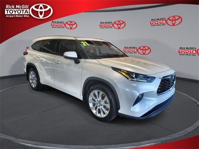 Used 2021 Toyota Highlander Limited
