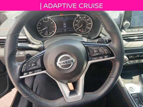 Used 2021 Nissan Altima 2.5 SR w/ SR Premium Package FWD image 14