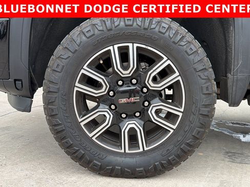 Used 2024 GMC Sierra 2500 Denali Ultimate AWD/4WD image 28