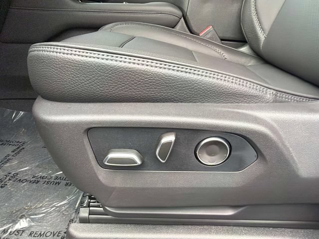 New 2026 GMC Yukon XL Denali w/ Sun & Power Step Package AWD/4WD image 16