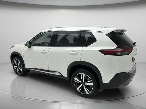 Used 2023 Nissan Rogue SL w/ SL Premium Package AWD/4WD image 4