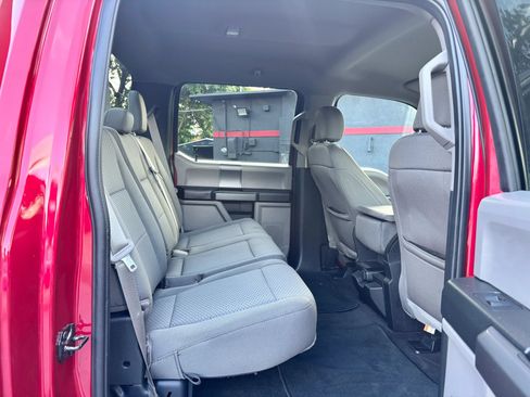 Used 2020 Ford F150 XLT w/ Equipment Group 302A Luxury AWD/4WD image 22