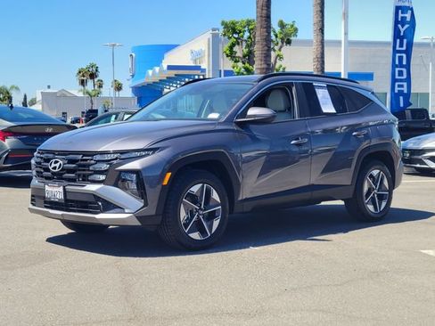 Used 2025 Hyundai Tucson SEL AWD/4WD image 2
