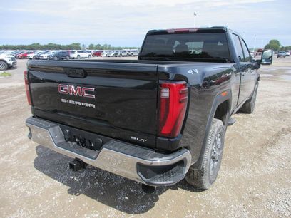 New 2026 GMC Sierra 2500 SLT w/ SLT Convenience Package