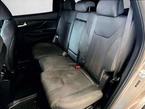 Used 2020 Hyundai Santa Fe SE FWD image 25