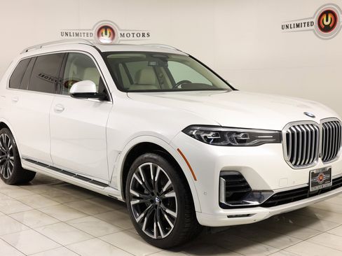 Used 2019 BMW X7 xDrive50i w/ Premium Package image 40