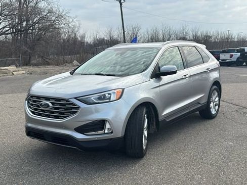 Certified 2020 Ford Edge Titanium image 6