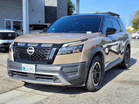 Used 2024 Nissan Pathfinder Rock Creek AWD/4WD image 29