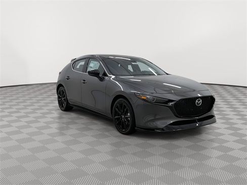 New 2026 MAZDA MAZDA3 Hatchback w/Premium Plus Pkg image 13