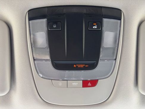 Used 2023 Kia Sportage EX image 23