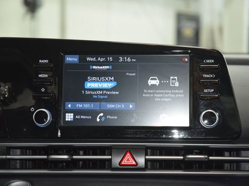 Used 2022 Hyundai Elantra SEL w/ Convenience Package FWD image 23
