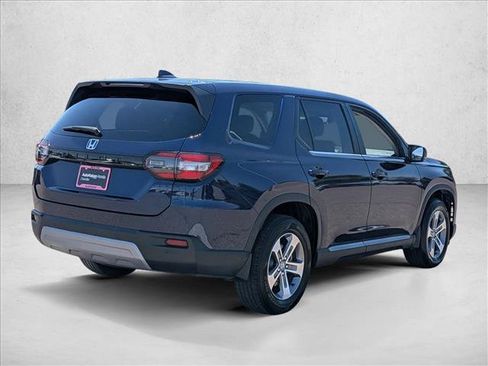 Used 2024 Honda Pilot EX-L image 5