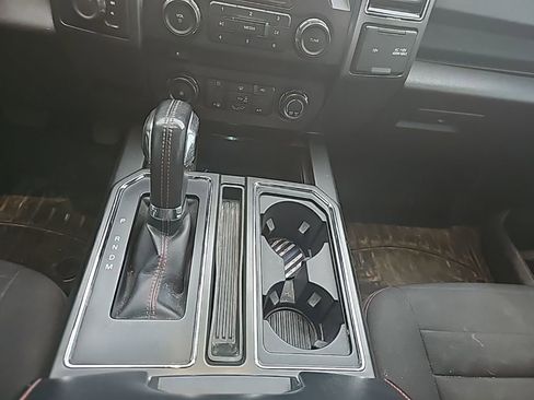 Used 2018 Ford F150 XLT w/ Equipment Group 302A Luxury image 6