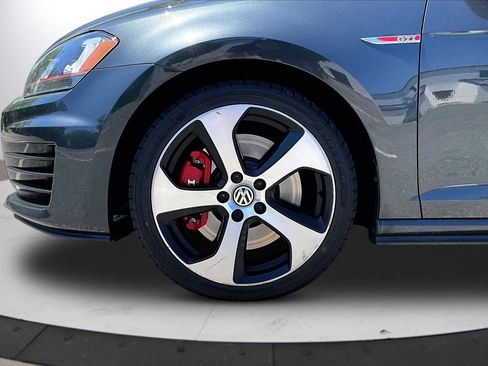Used 2017 Volkswagen GTI Autobahn FWD image 32