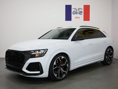 Used 2024 Audi RS Q8 w/ Black Optic Package AWD/4WD image 8