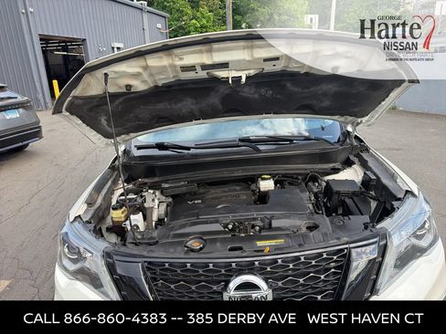 Used 2019 Nissan Pathfinder SV w/ Rock Creek Edition AWD/4WD image 16
