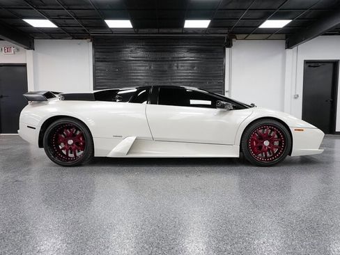 Used 2006 Lamborghini Murcielago Coupe image 23