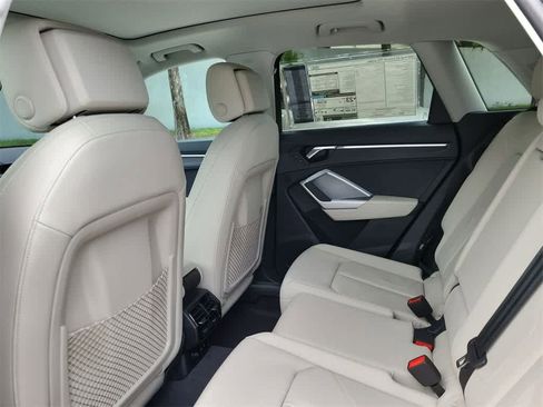 New 2025 Audi Q3 2.0T Premium image 20