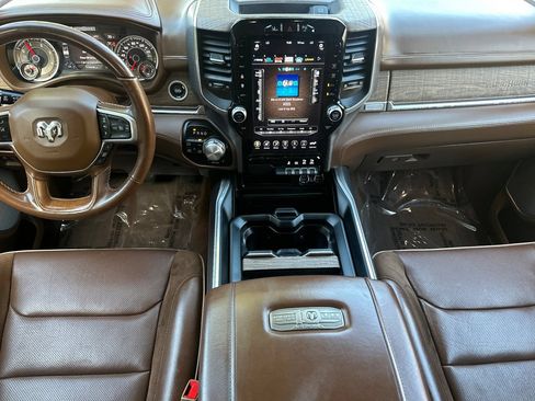 Used 2021 RAM 1500 Limited AWD/4WD image 12