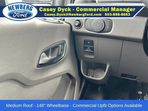 New 2026 Ford Transit 250 148 Medium Roof w/ Load Area Protection Package RWD image 15