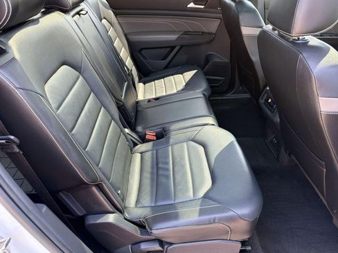 Used 2022 Volkswagen Atlas SEL Premium AWD/4WD image 29