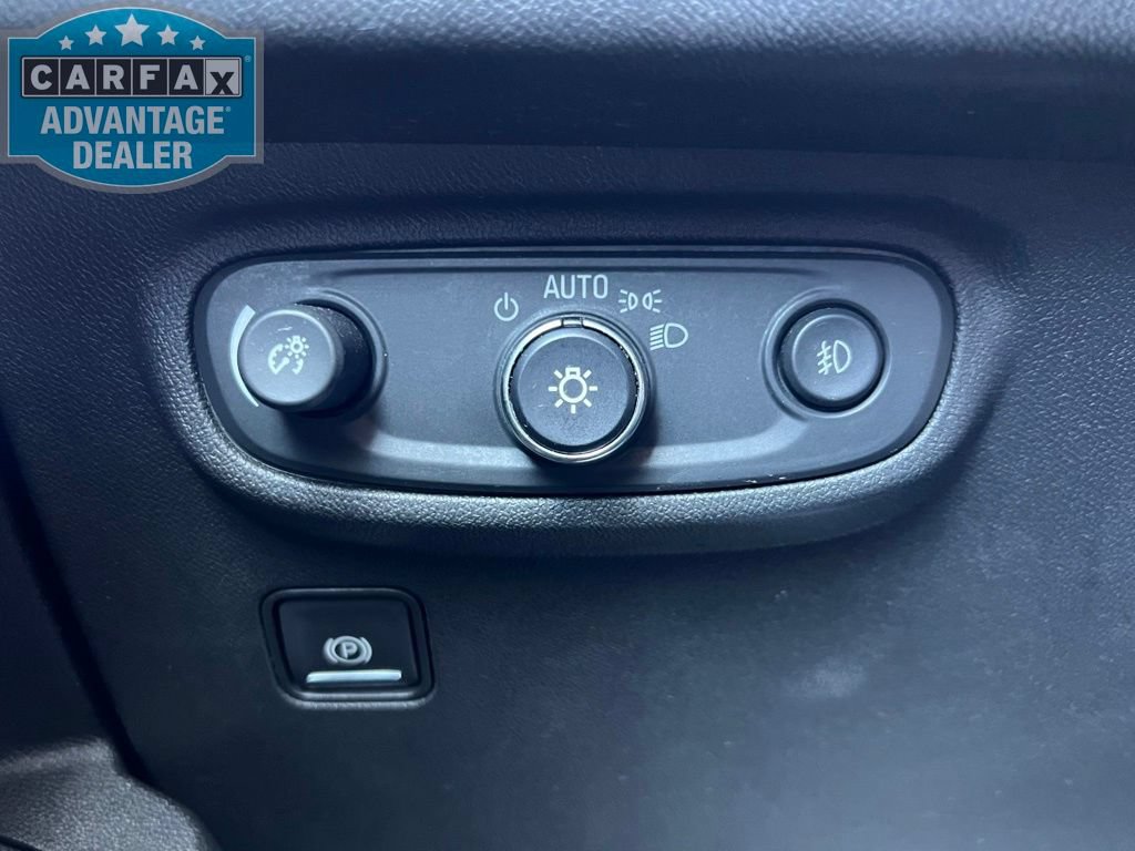 Certified 2020 GMC Terrain SLT FWD image 11