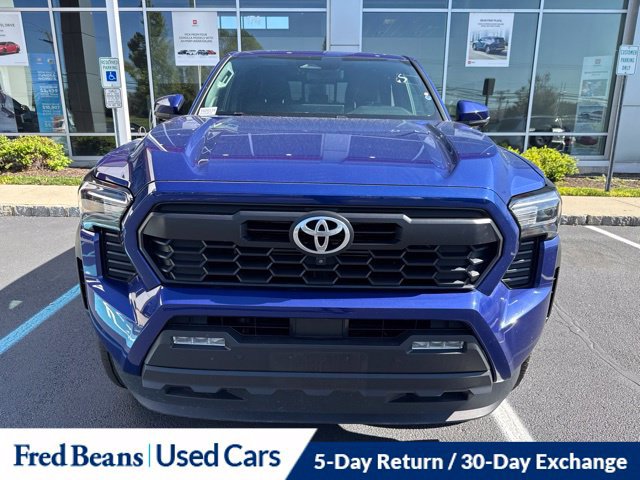 Used 2024 Toyota Tacoma TRD Off-Road w/ TRD Off Road Premium Package AWD/4WD image 19