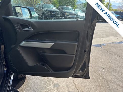Used 2022 Chevrolet Colorado ZR2 w/ ZR2 Midnight Special Edition image 10
