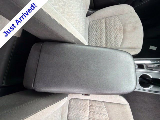 Used 2022 Chevrolet Equinox LT FWD image 24