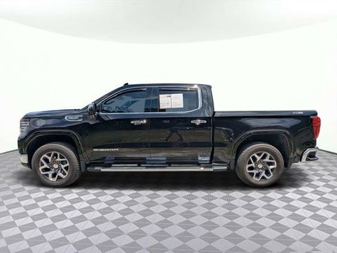 Used 2022 GMC Sierra 1500 SLT w/ SLT Premium Plus Package AWD/4WD image 7