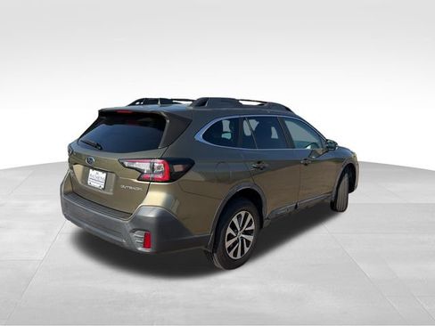Used 2020 Subaru Outback Premium AWD/4WD image 6