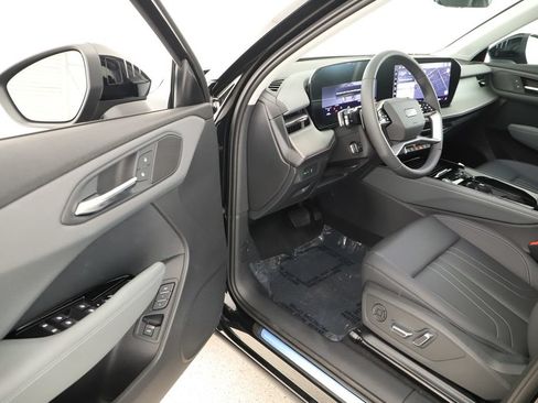 New 2026 Audi Q3 quattro 2.0T AWD/4WD image 14