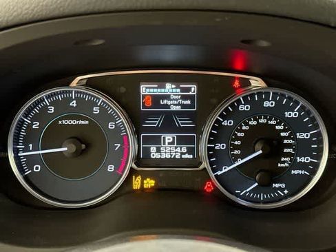 Used 2017 Subaru Crosstrek 2.0i Premium AWD/4WD image 5