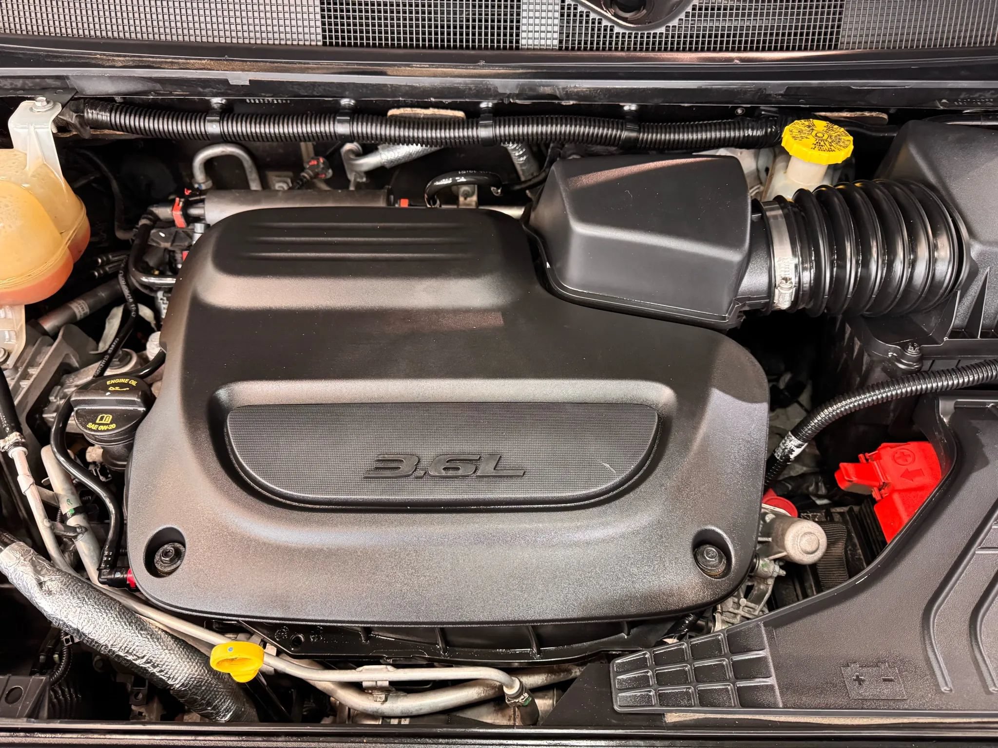 Used 2019 Chrysler Pacifica Touring-L Plus w/ Advanced Safetytec Group FWD image 46