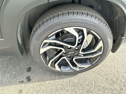 Used 2025 Chevrolet TrailBlazer RS w/ Convenience Package image 32