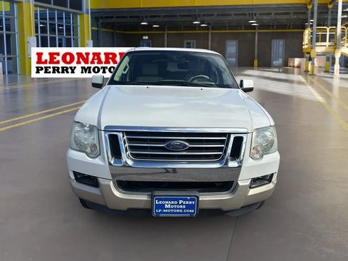 Used 2008 Ford Explorer Eddie Bauer image 2