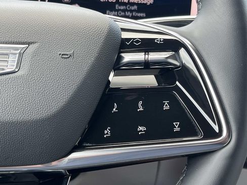 Used 2024 Cadillac Lyriq Sport RWD image 30