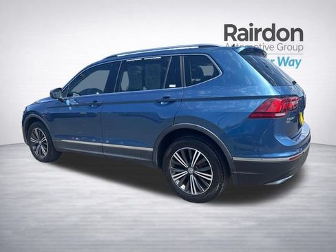 Used 2018 Volkswagen Tiguan SEL AWD/4WD image 5