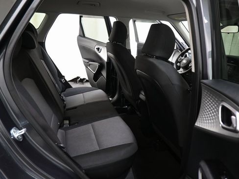 Used 2021 Kia Soul LX image 20