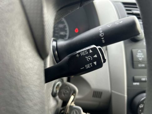 Used 2009 Toyota Corolla S image 30