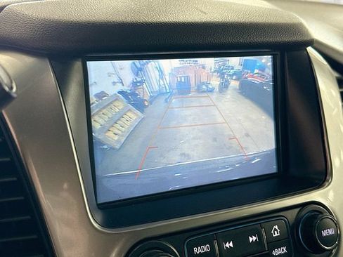 Used 2018 Chevrolet Tahoe Premier AWD/4WD image 15