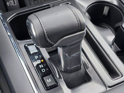 New 2025 Ford F150 Lariat w/ Equipment Group 501A Mid image 31