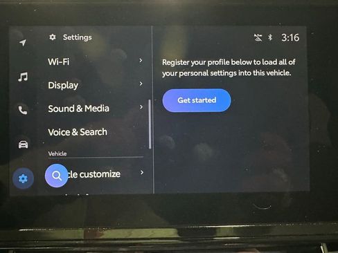 Used 2025 Toyota Sienna LE image 36