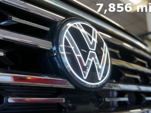 Used 2025 Volkswagen Atlas SEL image 69