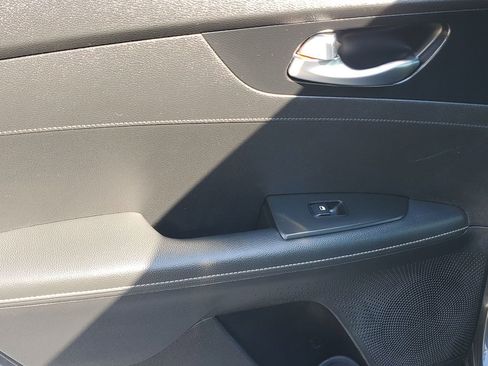 Used 2023 Kia Forte GT-Line w/ GT-Line Technology Package image 41