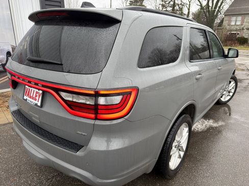 Used 2023 Dodge Durango GT image 13