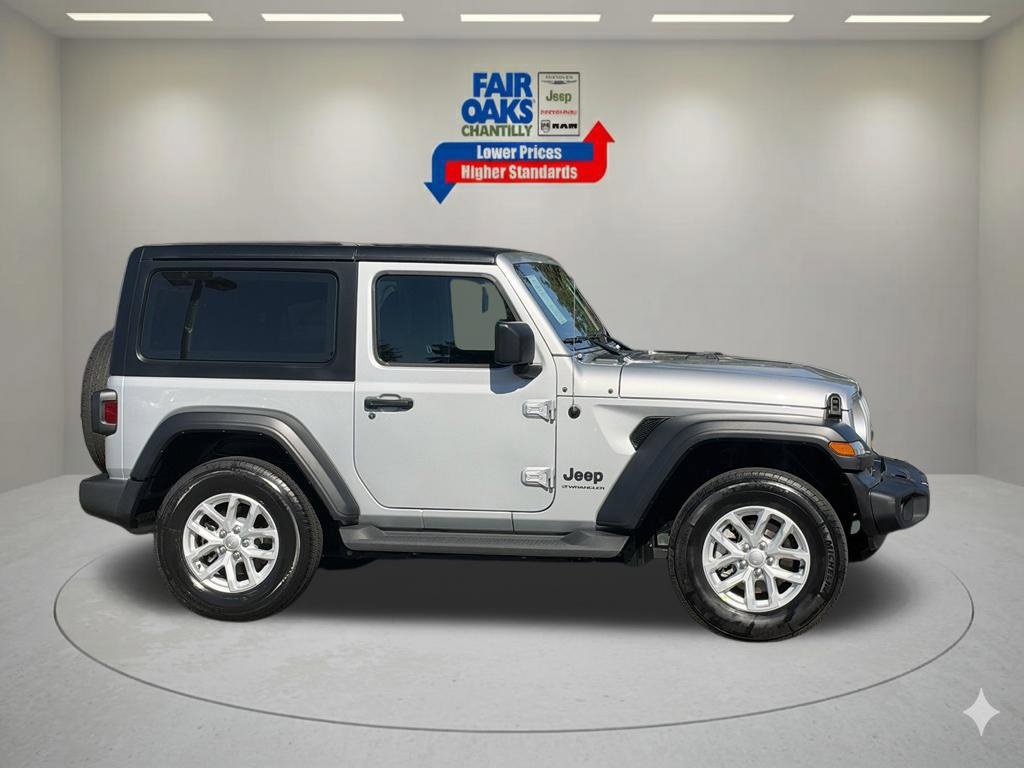 Certified 2023 Jeep Wrangler Sport AWD/4WD image 6