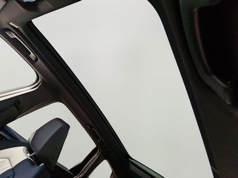 Used 2026 BMW X3 M50 w/ Premium Package image 15